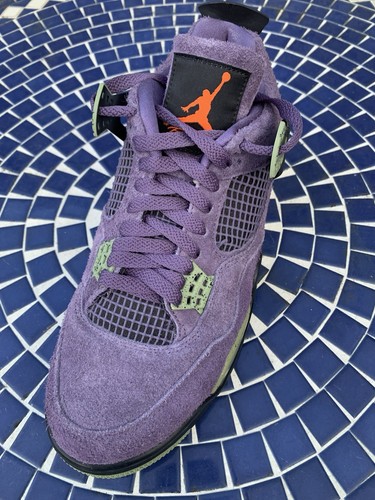 Nine air jordan - 4, retro